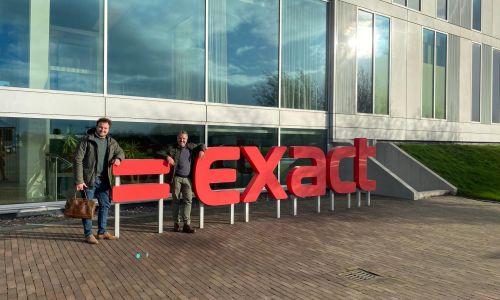 Omar en Jan op bezoek bij Exact